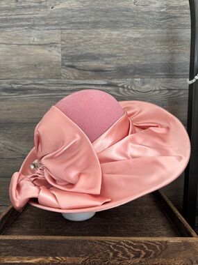 Vintage Bollman 100% Wool Felt Pink Wide Brim Hat Satin Bow Church Derby Elegant